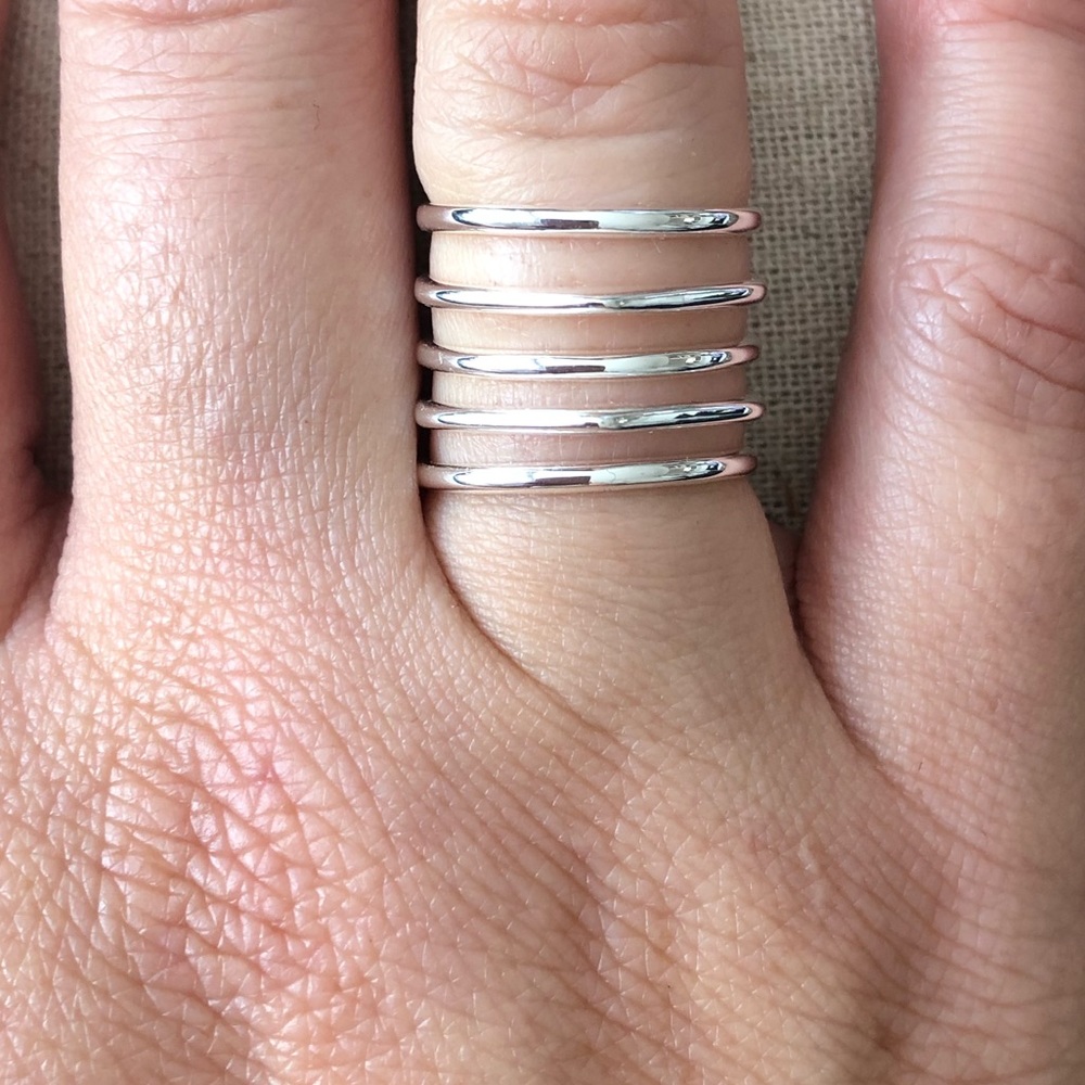 Stella & Dot silver adjustable ring